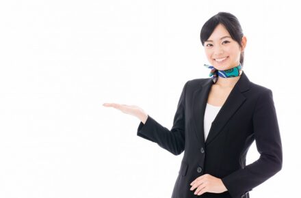 スカーフの女性